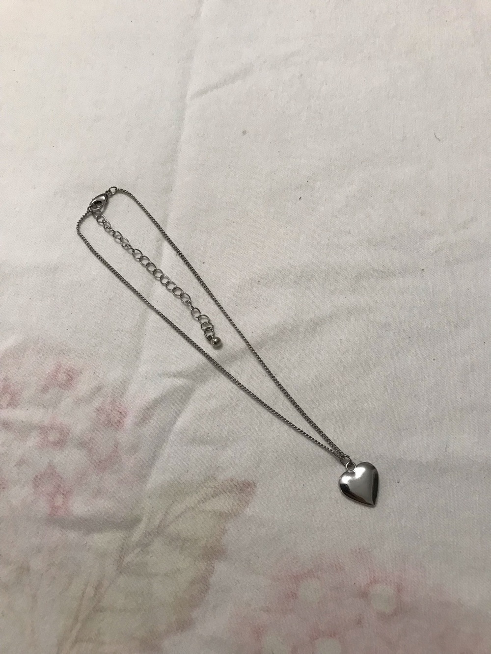 Silver Tone Dainty Delicate Chain Heart Pendant Necklace 12”